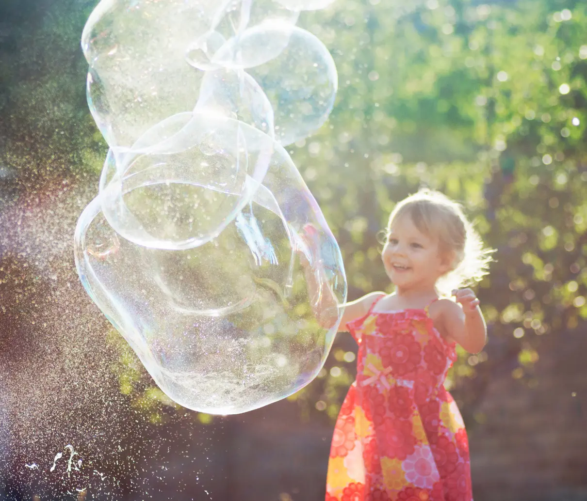outdoor bubble show
