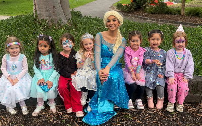 elsa with kids elsa from frozen at a kids party